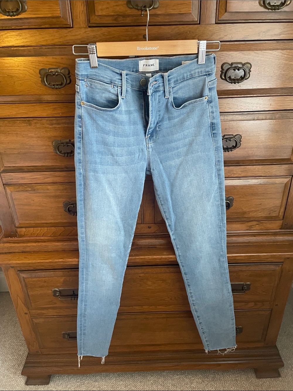 Frame Denim Light Wash High-Rise Skinny Jeans